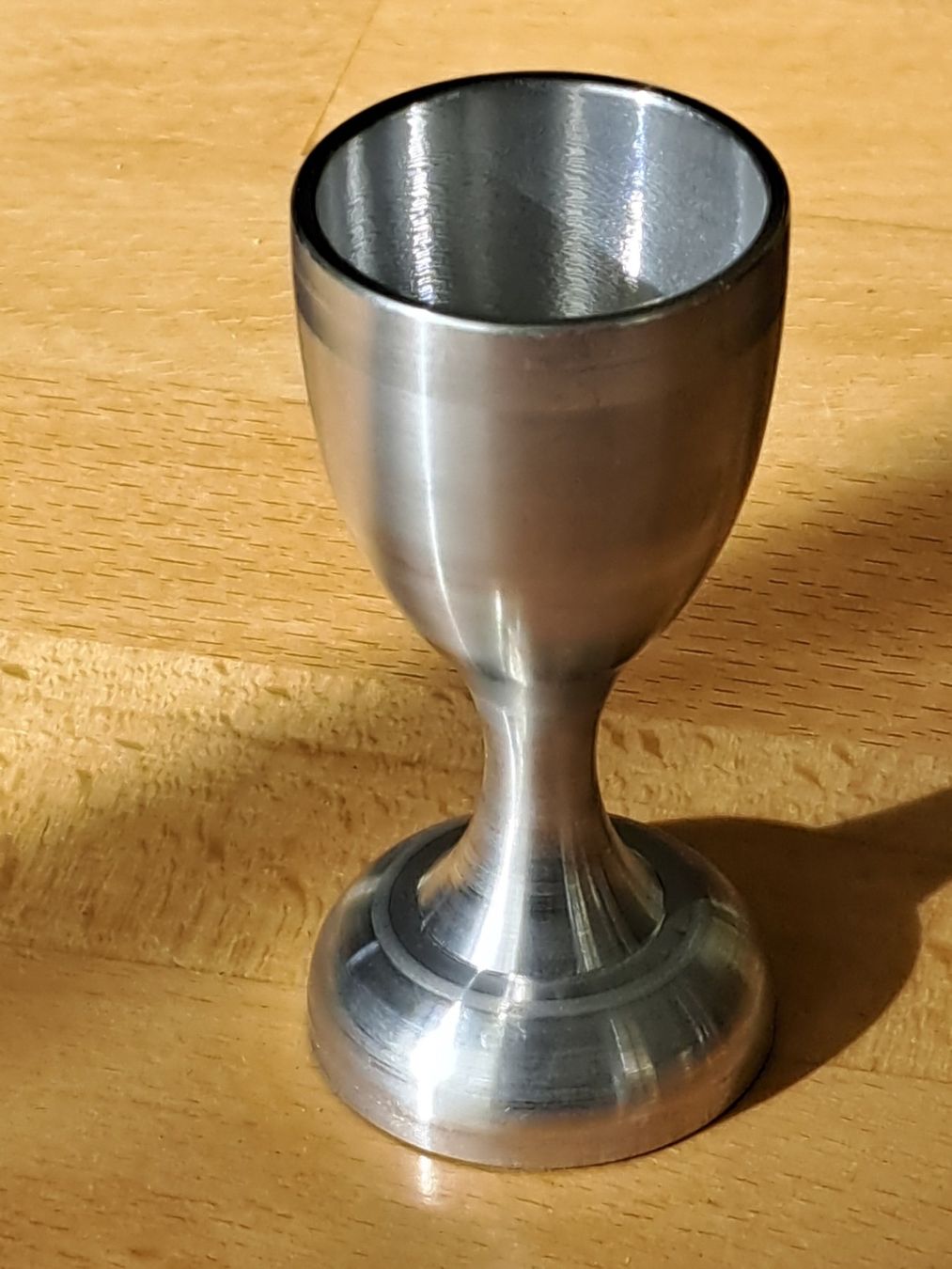 Sonstiges zum Sammeln & Seltenes: kleiner Pokal. Gesamthöhe 7cm – Neu und originalverpackt aus Glashütten von Christheswiss