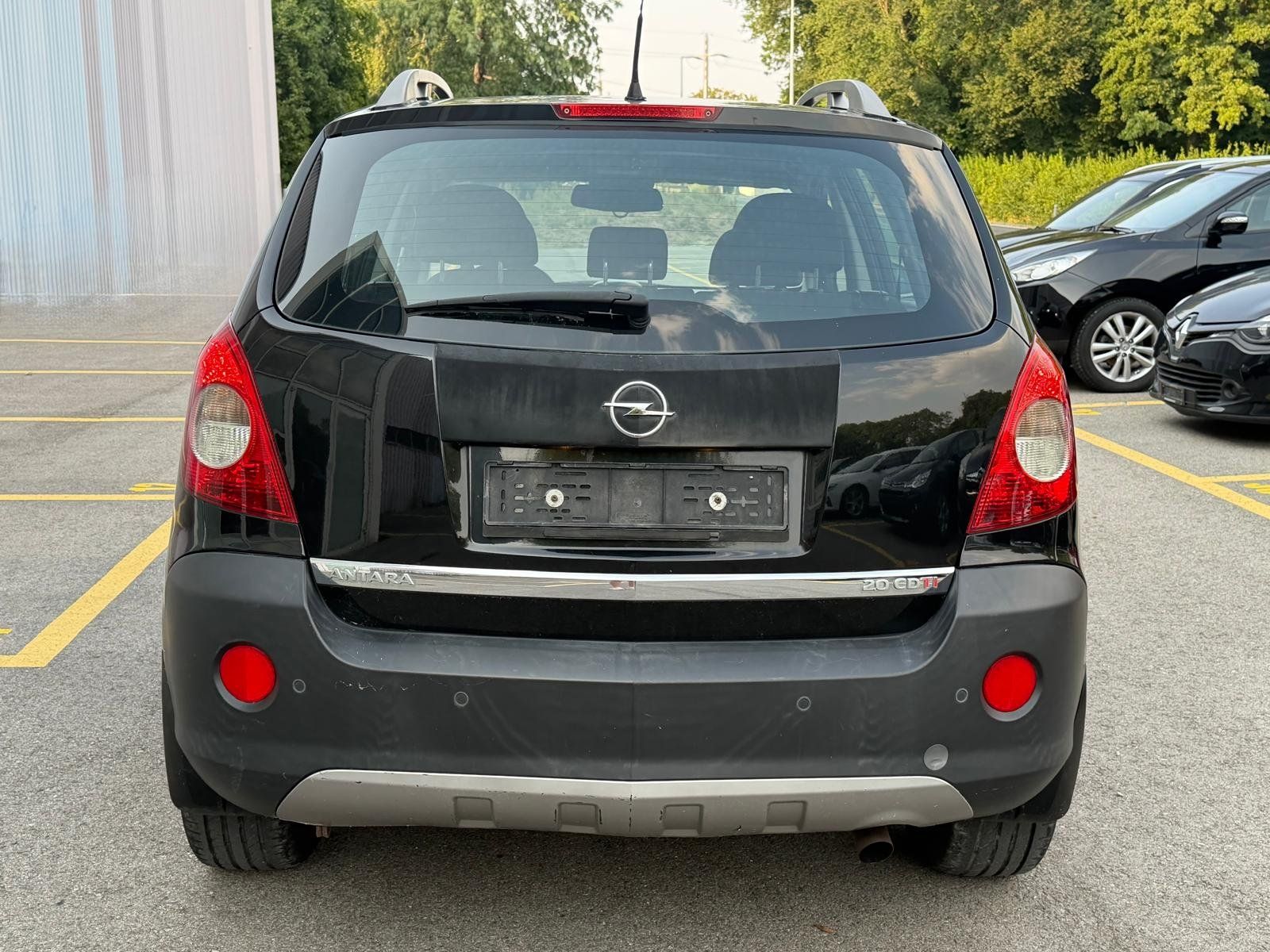 Opel Automobili: Opel Antara 2.0 CDTi 4X4 – Usato da Crissier venduto da vim_r8qn 2