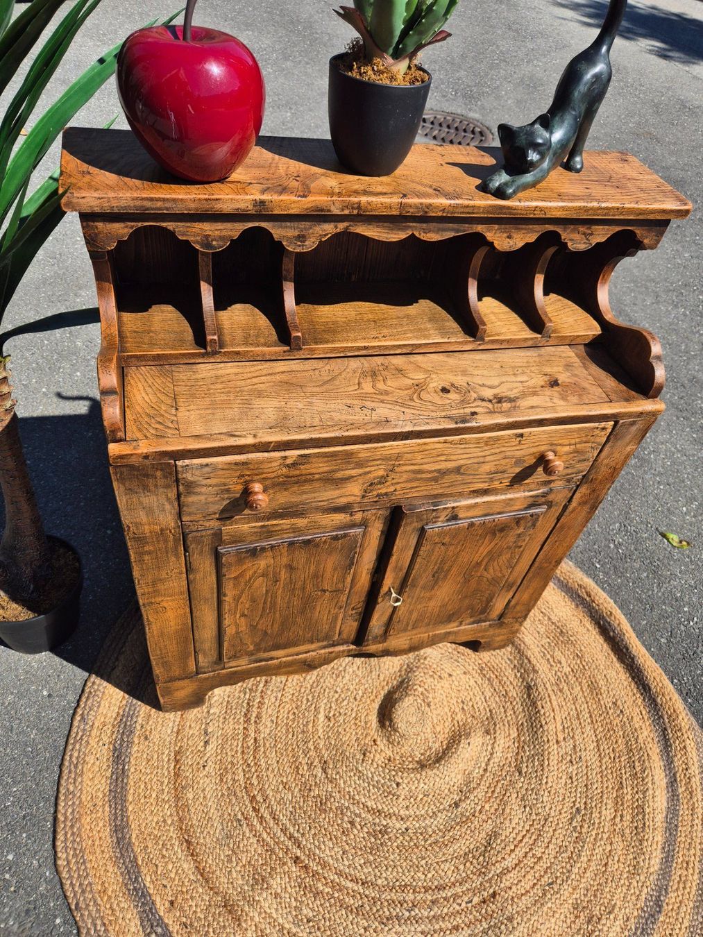 Credenze: Meuble en bois ancien – Usato da Fully venduto da tameab 1
