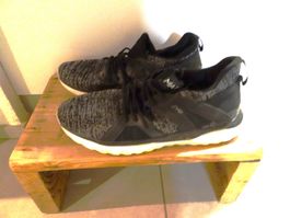 Herren Sneaker von MAX grau-schwarz Gr. 43  - To24.48