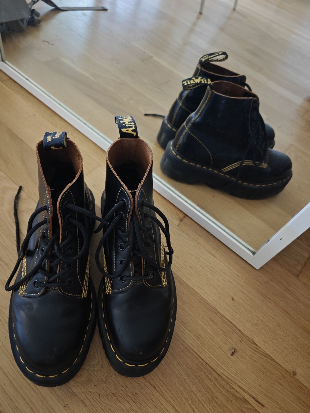Dr. Martens Scarpe da donna: Dr. Martens 101 UB Quad Platform Boots Black Leather Size 39 – Nuovo (secondo la descrizione) da Liebefeld venduto da kamaha95