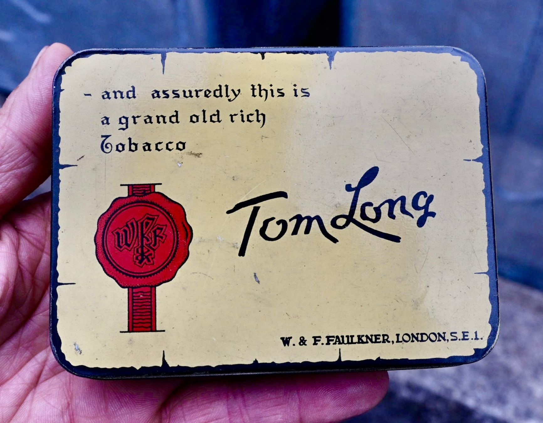 Dosen: alte  BLECHDOSE Tom Long LONDON Tobacco – Gebraucht aus Pfaffhausen von mono_rec