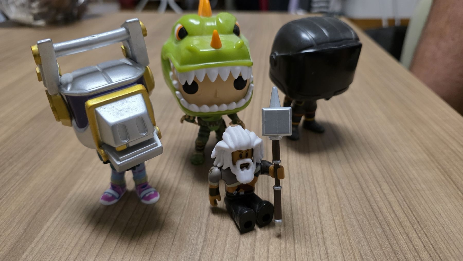 Giocattoli: Fortnite und Roblox Figuren – Usato da Schöfflisdorf venduto da Usserdorf 1