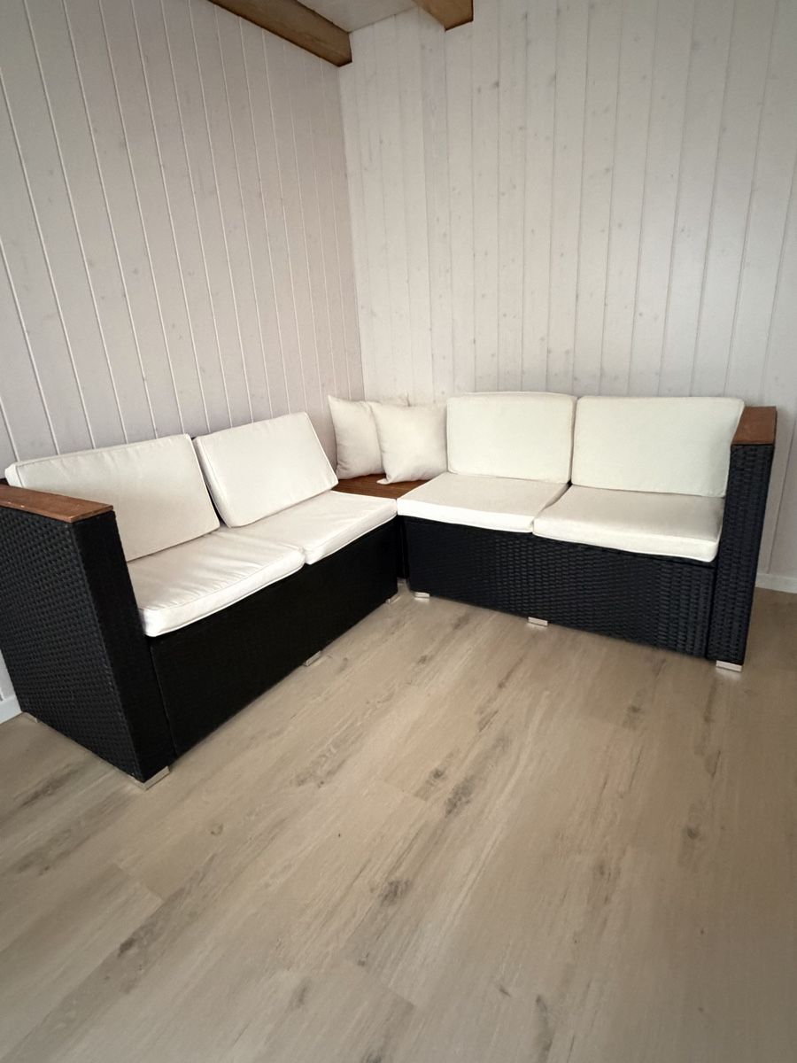 Divani: Verkaufe Lounge Möbel Top Zustand – Usato da Hinwil venduto da Donrodolf1 1