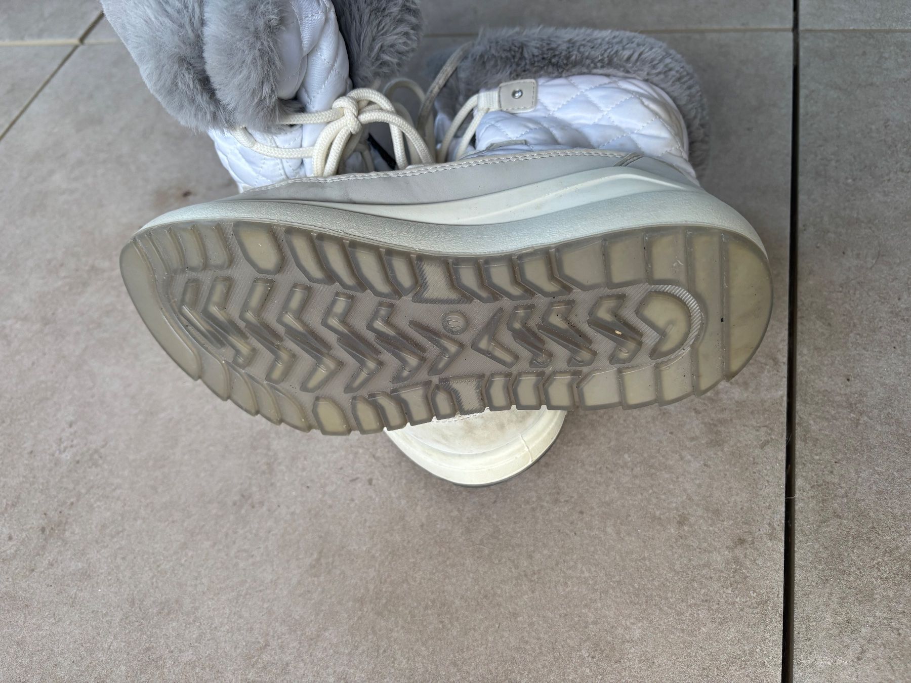 Everest Scarpe per ragazze: Everest Winterschuhe Gr. 37 weiss – Usato da Rothrist venduto da white-flower 3