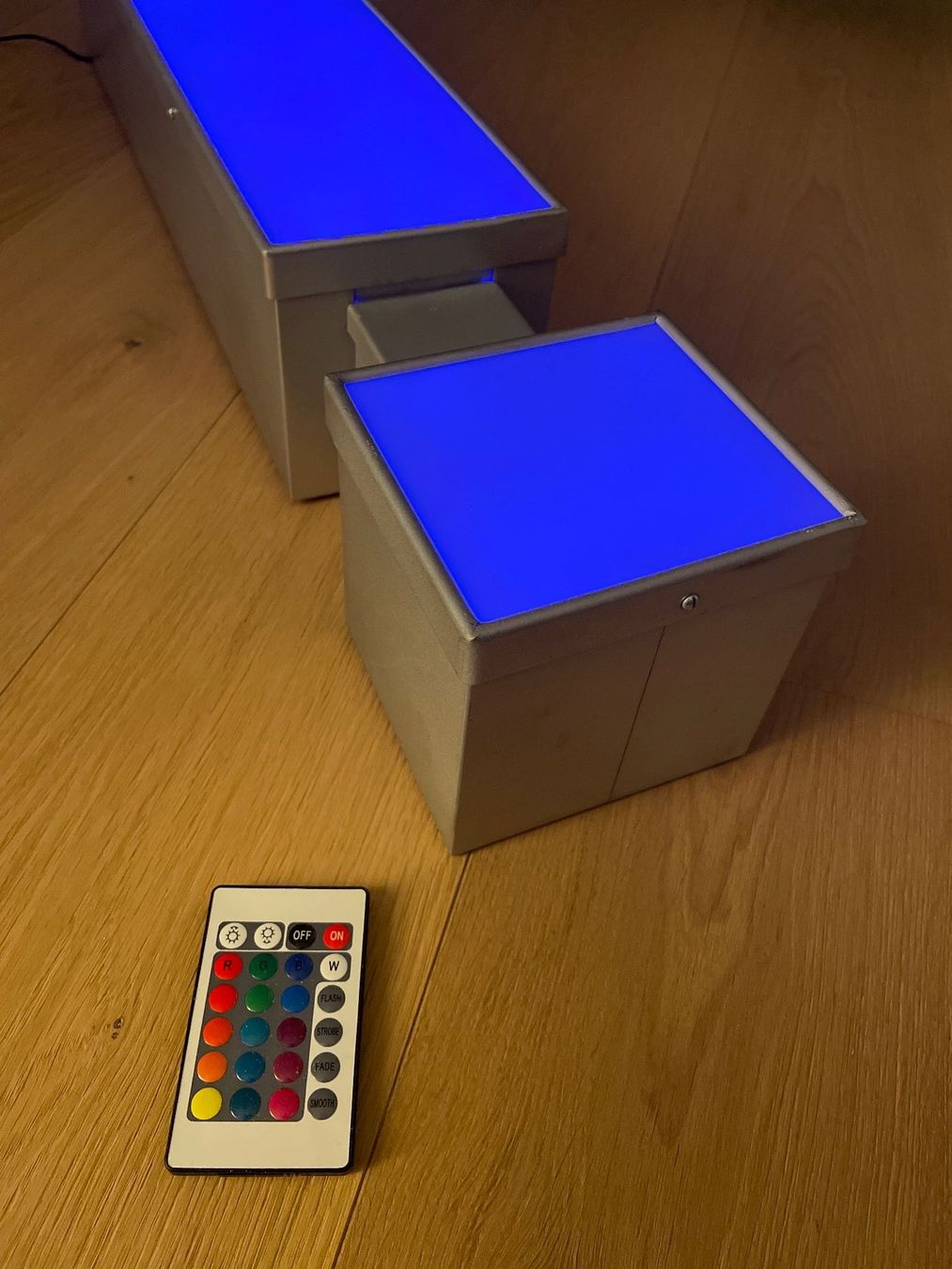 Tutte le decorazioni: LEUCHTBUCHSTABE " i " – Usato da Zürich venduto da plumita 3