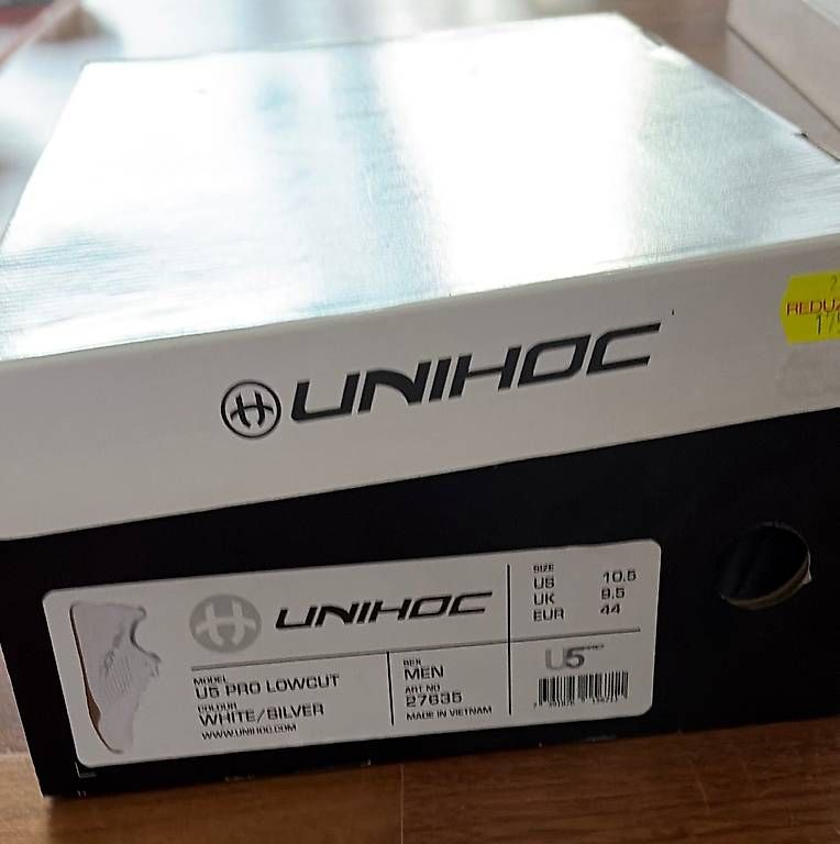 Scarpe da uomo: Unihockey Hallenschuhe Grösse 44 – Nuovo e nell'imballaggio originale da Bern venduto da mar_n9s5 2