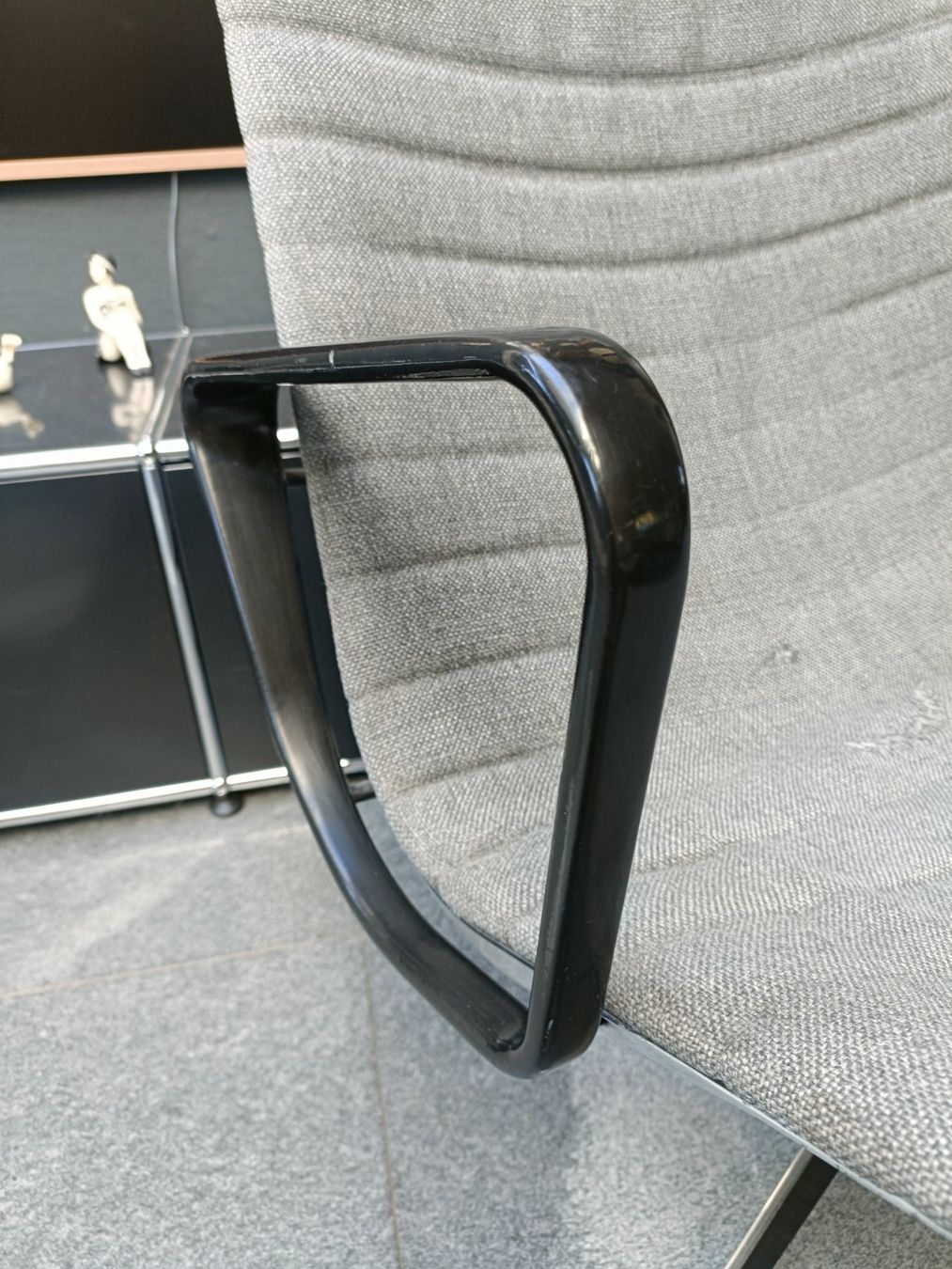 Herman Miller Poltrone: Original Herman Miller Eames EA116 1.Generation – Usato da Schmitten FR venduto da oldtimer82 7