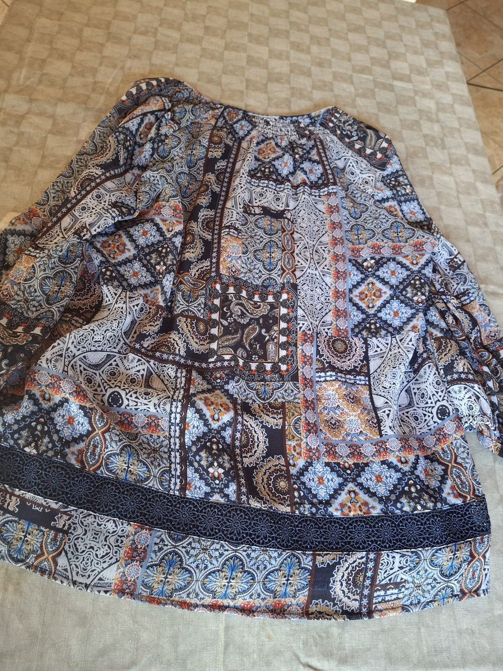C&A Tuniken: Tunique taille 42 marque C&A – Gebraucht aus Villiers von san_jn5w 2