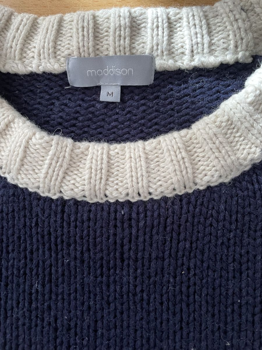 Maddison Maglioni & Felpe: Pull-over Maddison bleu marine en laine taille M e – Nuovo (secondo la descrizione) da Vuippens venduto da ale_6gkb 3
