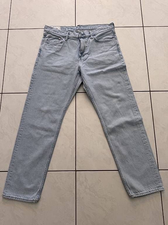 Jeans: H&M Jeans – Gebraucht aus Urtenen-Schönbühl von ninociotti