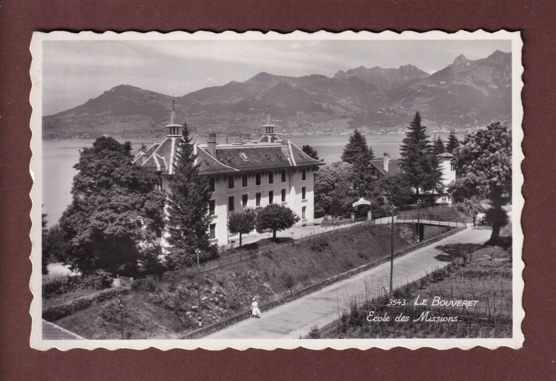 Cartoline postali: LE BOUVERET - Ecole des Missions - 1951 – Usato da Pully venduto da nicecards