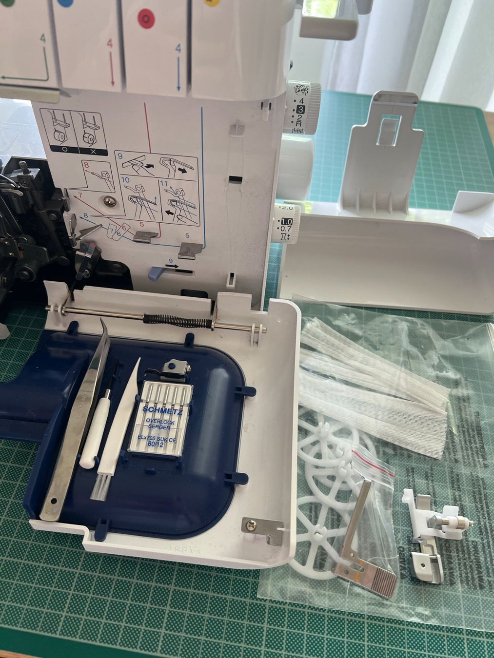 Brother Macchine da cucire: Brother Overlock 4234 D | wenig gebraucht – Usato da Dübendorf venduto da koebibinggeli 4