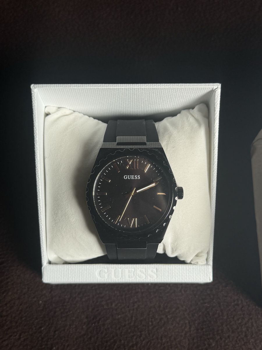 Guess Uhren: Montre guess – Neu und originalverpackt aus Cressier FR von per_95ld 2