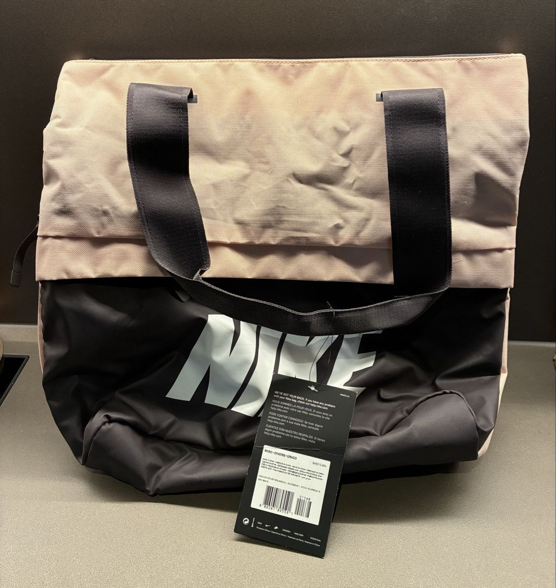 Nike Taschen für Damen: NIKE RADIATE 20L Trainingstasche NEU! – Neu und originalverpackt aus Dietlikon von koala-73 1