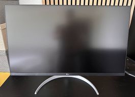 LG UltraFine 32UP55NP-W 32 Zoll 4K UHD Monitor