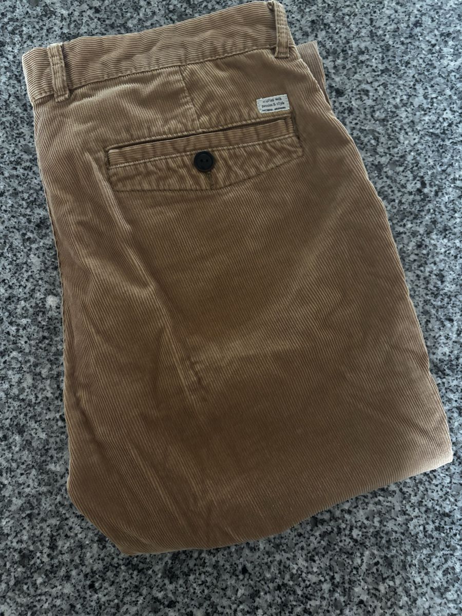Hosen: McNeal Herren Cordhose, Grösse 48 – Gebraucht aus Zürich von CallMeAppetite