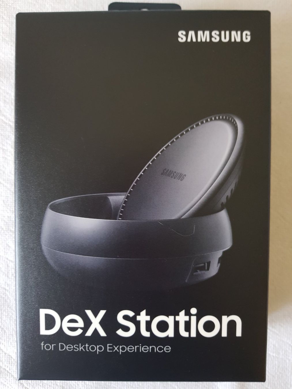 Samsung Docking station: Samsung DeX Station EE-MG950 - Neuwertig . – Nuovo (secondo la descrizione) da Schlieren venduto da Luibird