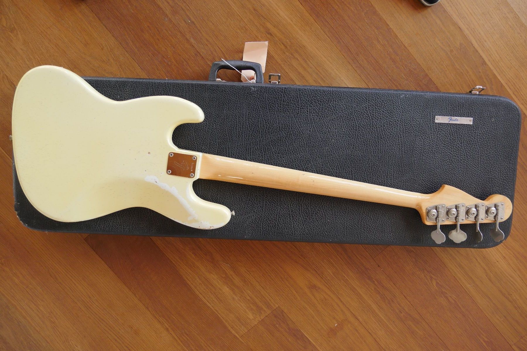 Fender Strumenti musicali: Fender Jazz Bass Olympic White, 1971 – Usato da Egg b. Zürich venduto da maxcat 6