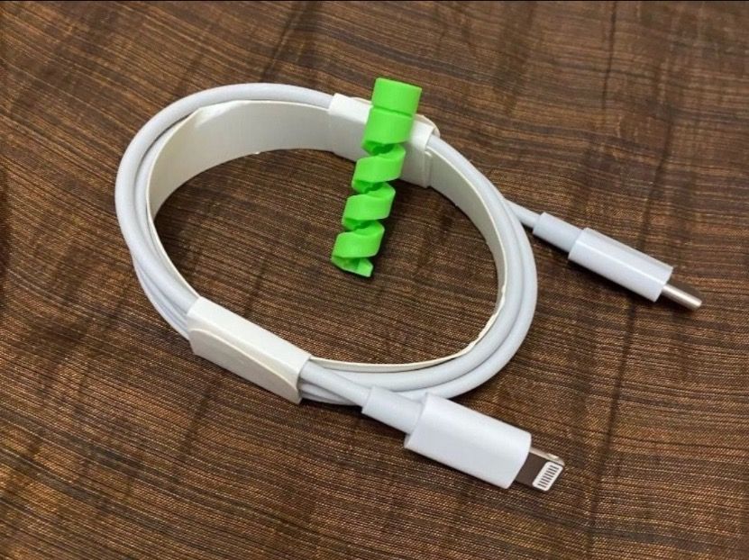 Cavi: USB-C auf Lightning 1m Iphone Ladekabel – Nuovo e nell'imballaggio originale da Olten venduto da 46Shop 1