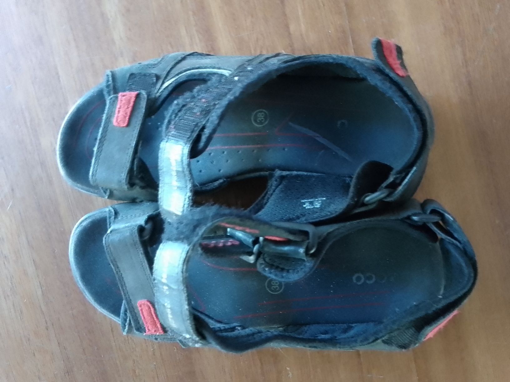 Scarpe da uomo: 3 Paar Schuhe Grösse 38 – Usato da Ebmatingen venduto da swiss.canadian 7