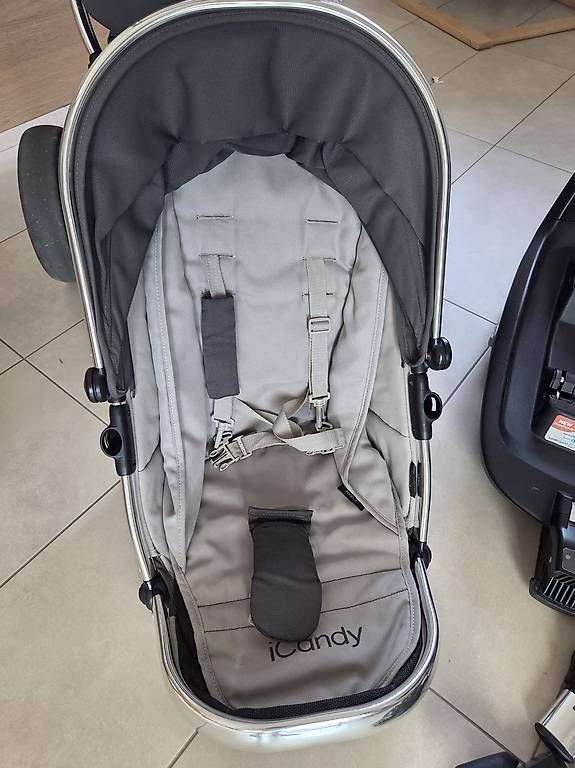 Carrozzine: Icandy Poussette et maxi-cosy isofic – Usato da Trey venduto da gla_cx2g 2