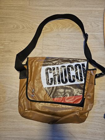Sac bandoulière Migros rare, édition spéciale glace chocolat