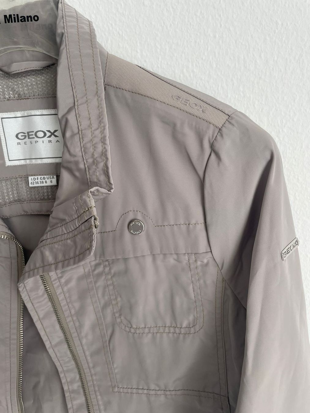 Geox Giacche: ***GEOX ***Jacke Gr. 36/38 – Nuovo (secondo la descrizione) da Bronschhofen venduto da David80 2