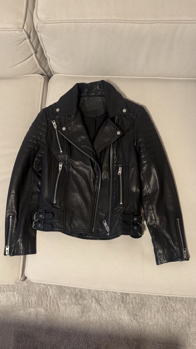 Allsaints Giacche: AllSaints Black Leather Biker Jacket - Perfect Autumn/Spring – Nuovo (secondo la descrizione) da Schlieren venduto da GaRe2509