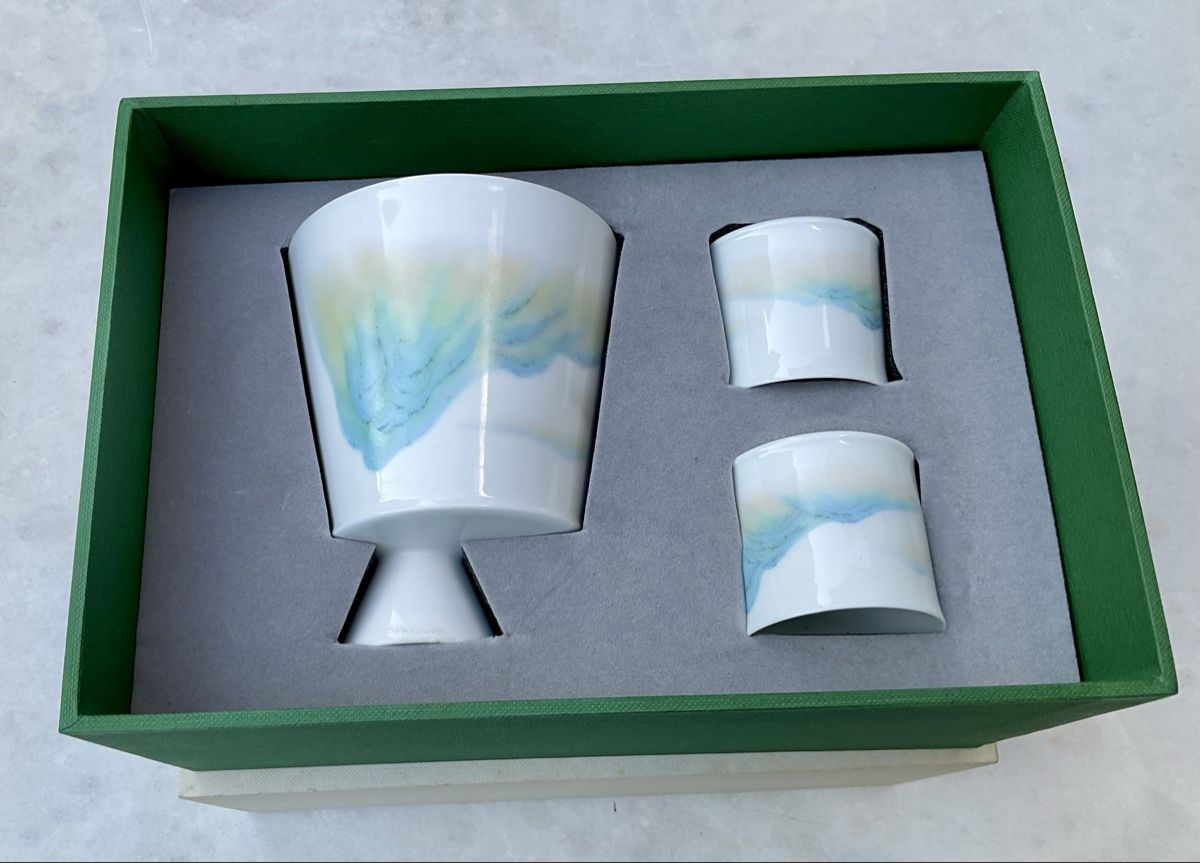 Set di piatti: Sake Set, Keramik mit Bergmotiv – Usato da Endingen venduto da nathan05 1
