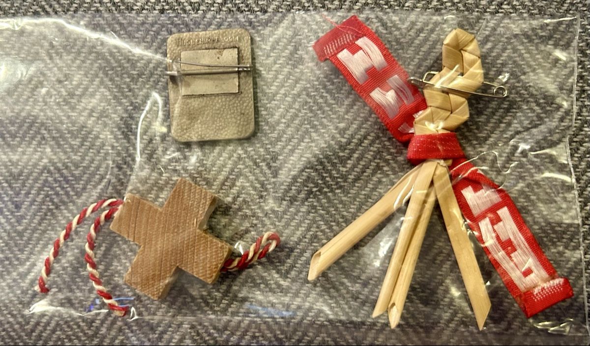 Placchette & Badge: Lot insignes du premier août Suisse – Usato da Petit-Lancy venduto da Pierre_le_voyageur 1