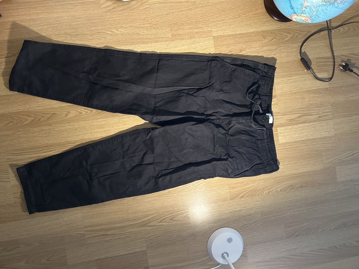H&M Pantaloni: Leichte Hose Schwarz – Usato da Reinach BL venduto da the_9lwh