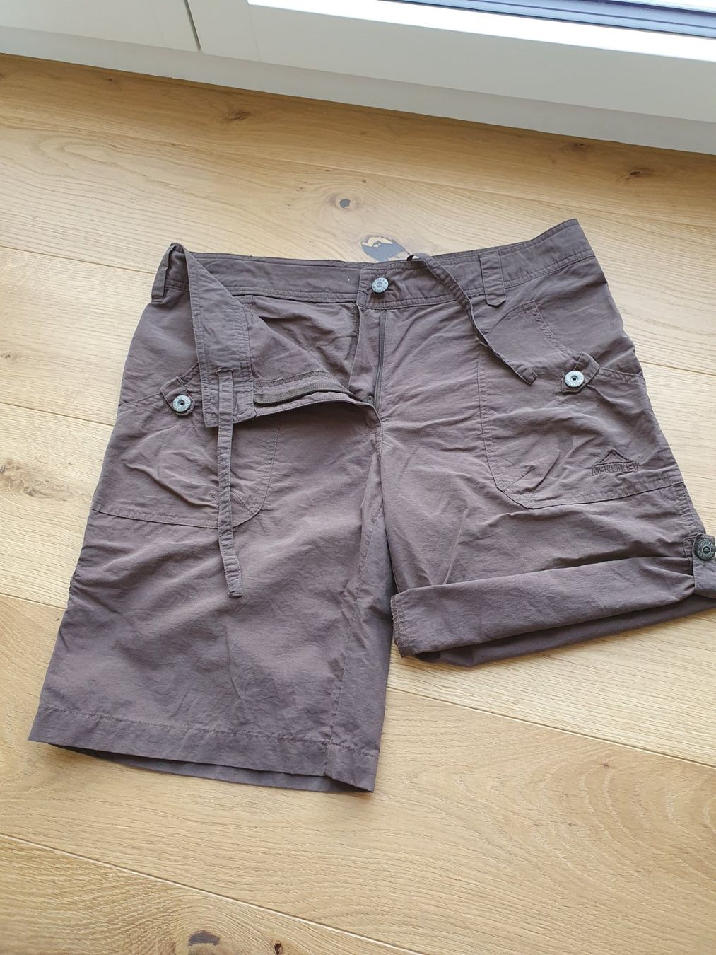 Mckinley Pantalons: Shorts McKinley – D'occasion à Altdorf UR par Louisismyfavorite