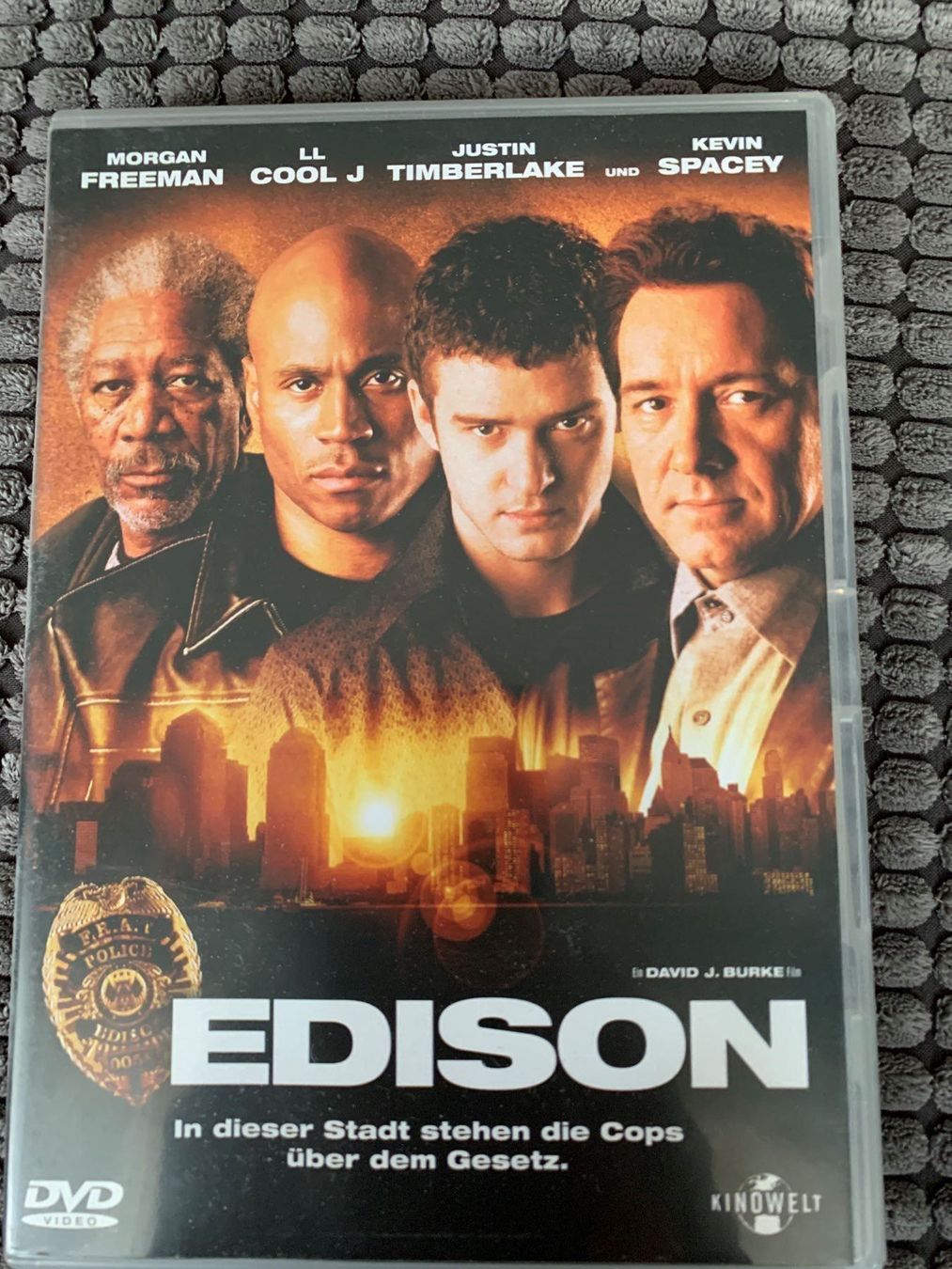 Tutti i DVDs: Edison – Usato da Ittigen venduto da Scbern2