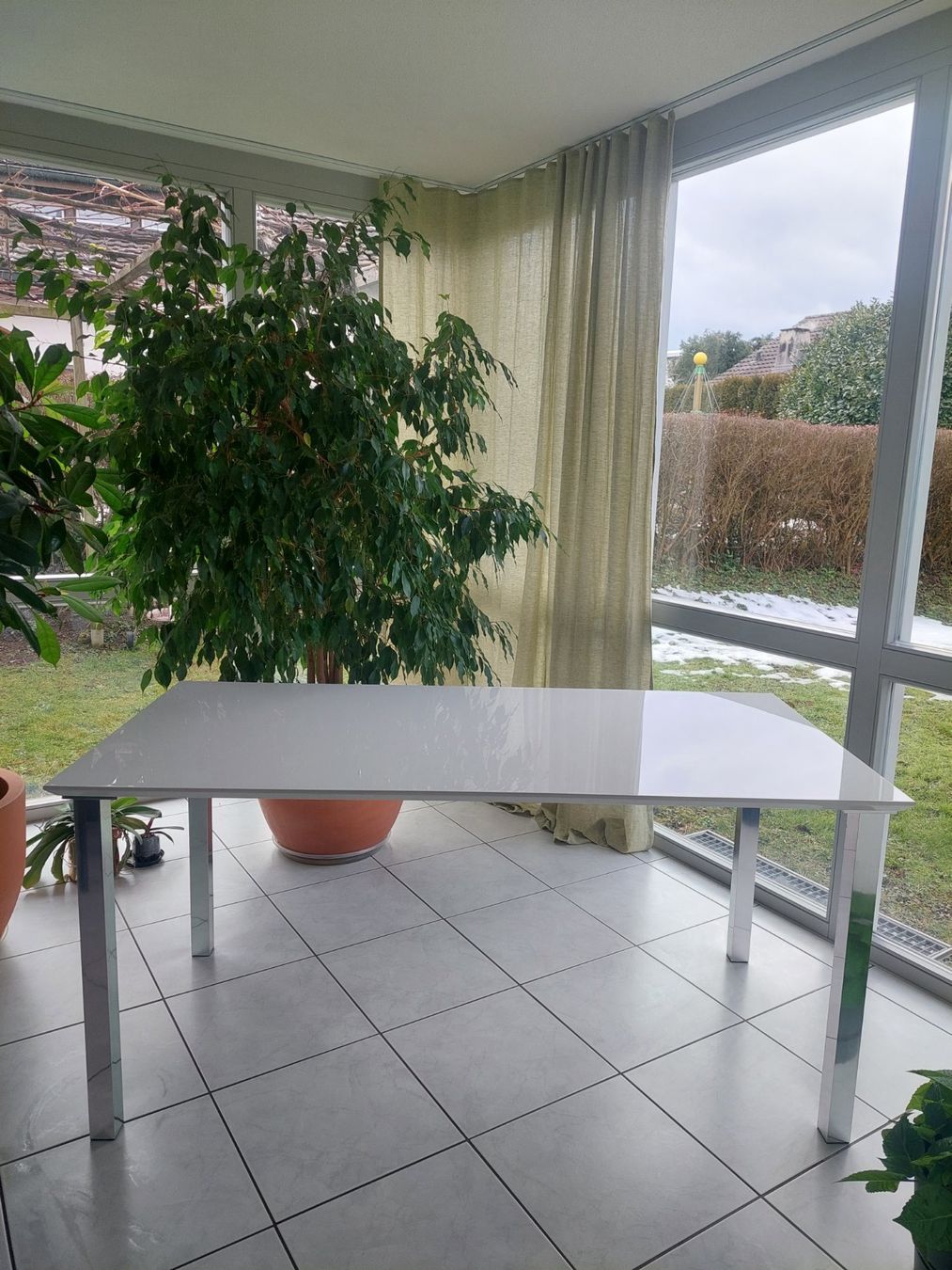 Tavoli: Massgefertigter Tisch – Usato da Birmensdorf ZH venduto da Almasdelmar