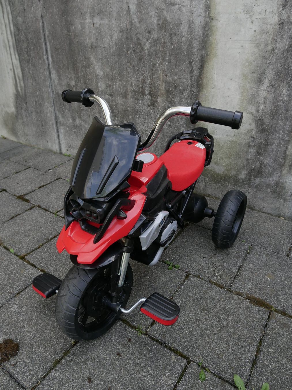 BMW Fahrzeuge für Kinder: Kinder-Dreirad - BMW R 1200 GS – Gebraucht aus Niederwangen BE von Benny.7