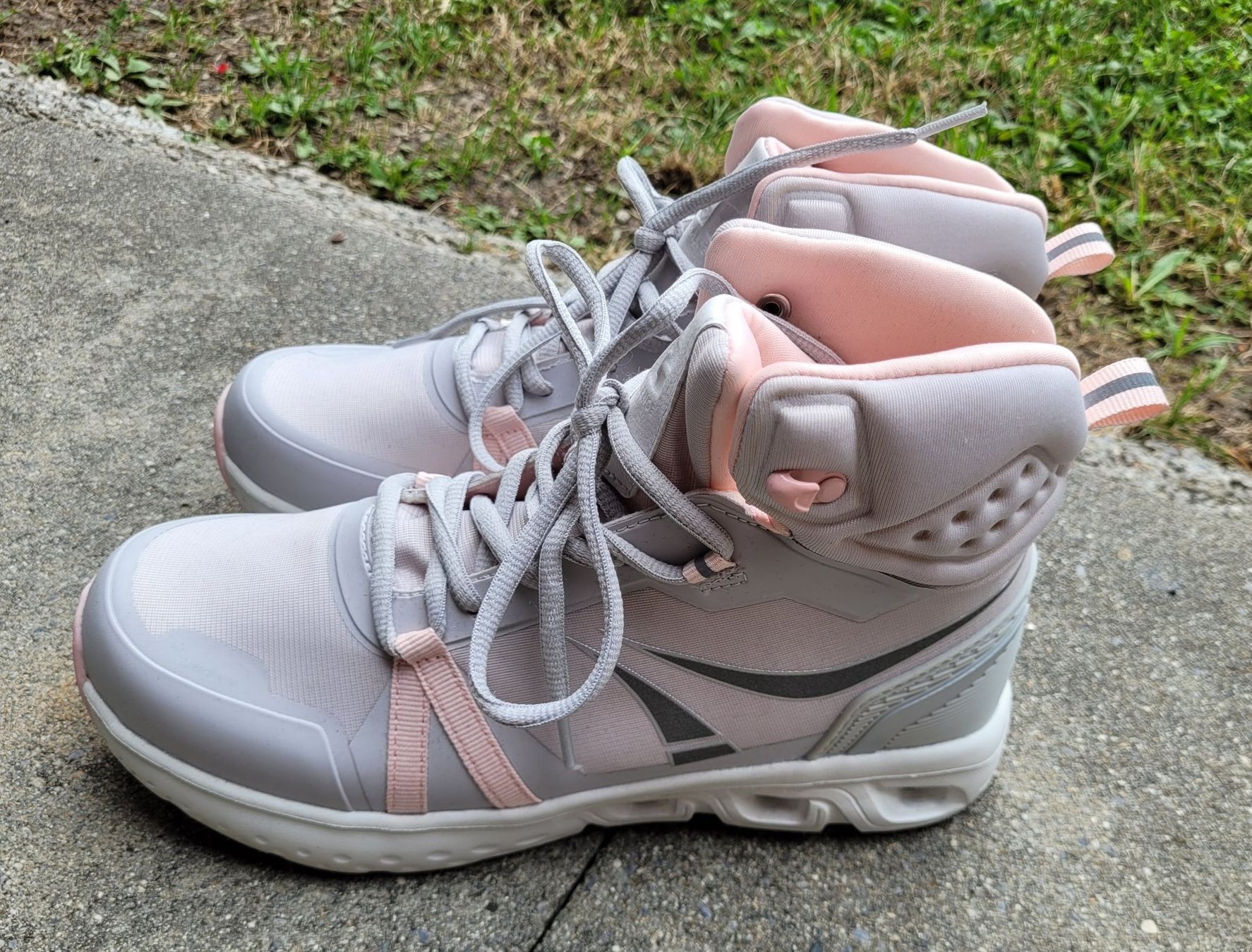 Scarpe da donna: Schuh – Usato da Sevelen venduto da Motchi 2