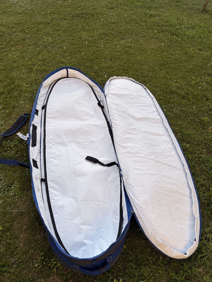 Surfboards & Schwimmbrette: FCS Boardbag 6'3" Blau – Gebraucht aus Bern von David_Bucher 1