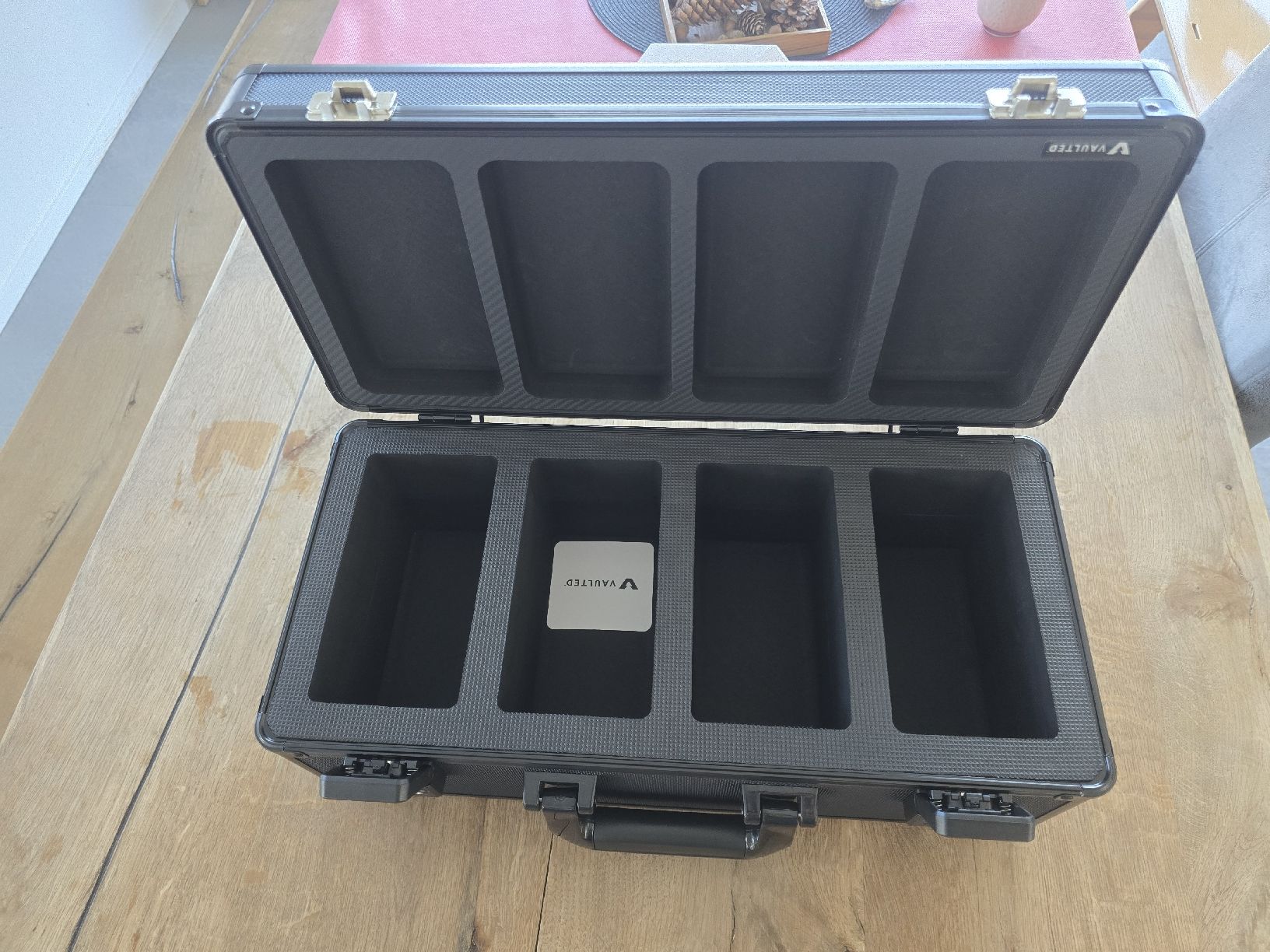 Autres vêtements & accessoires: New Vaulted card case box – Neuf (Voir description) à Piazzogna par stefa89 3