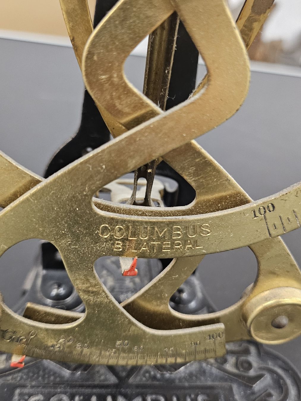 Altra tecnologia per ufficio: Antike Columbus Briefwaage Bilateral Messskala alt – Usato da St. Gallen venduto da Cocos_Ricardo 2