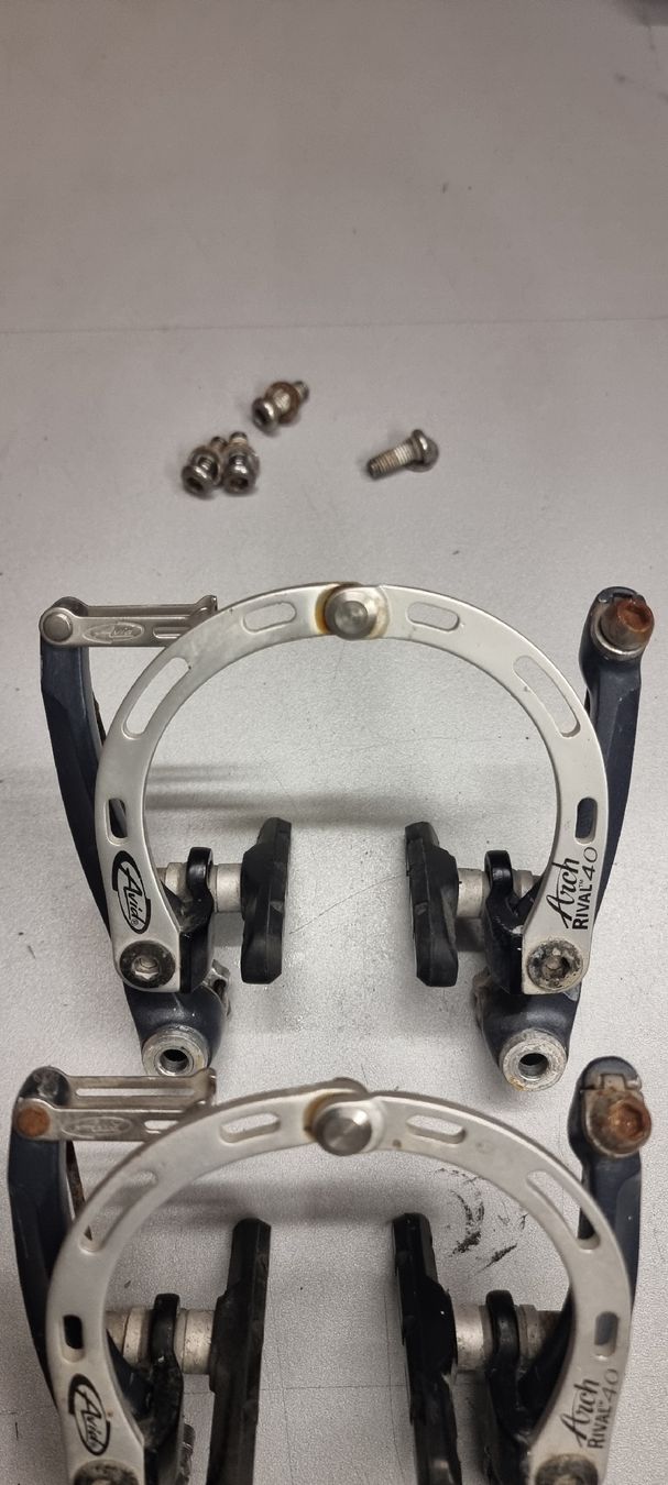 Avid Pezzi di ricambio: Avid Rival 40 V-Brake - Versand möglich  – Usato da Seon venduto da Stibinio 2