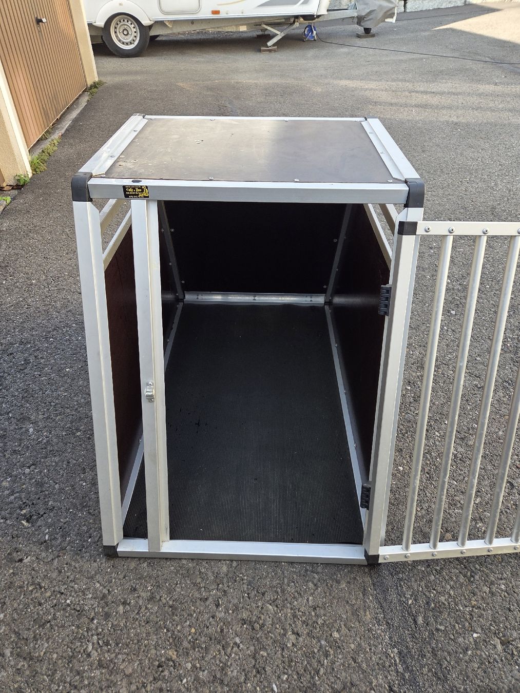 Käfige, Transport & Sicherheit: Autohundebox – Gebraucht aus Maienfeld von Andyr44 1