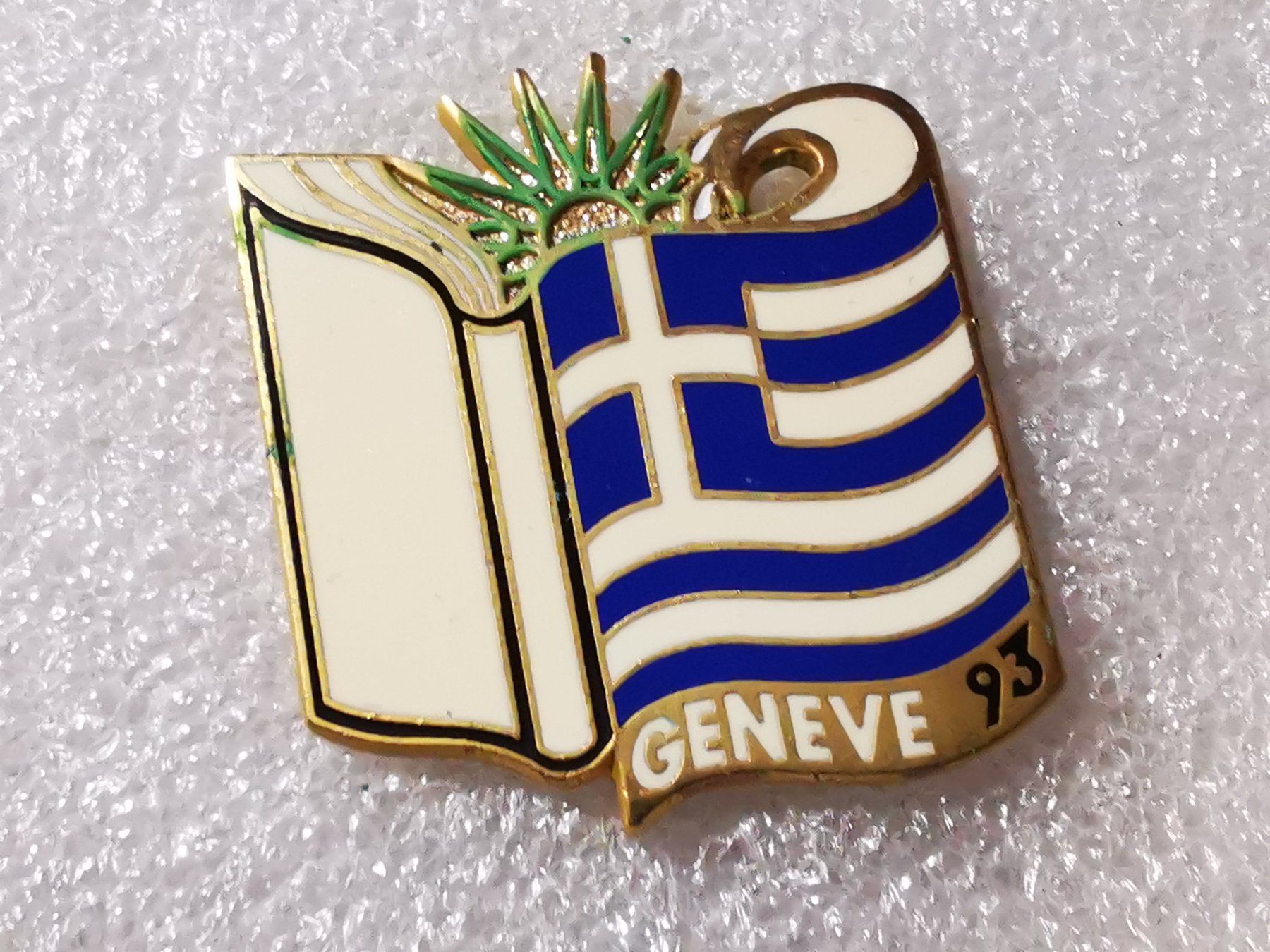 Placchette & Badge: Ansteckpin 145: Geneve – Usato da Oppligen venduto da Pin-Fall-Shop
