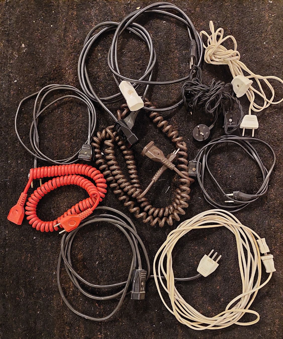 Kabel: 10 Strom Verlängerungskabel – Gebraucht aus Zürich von Cortin