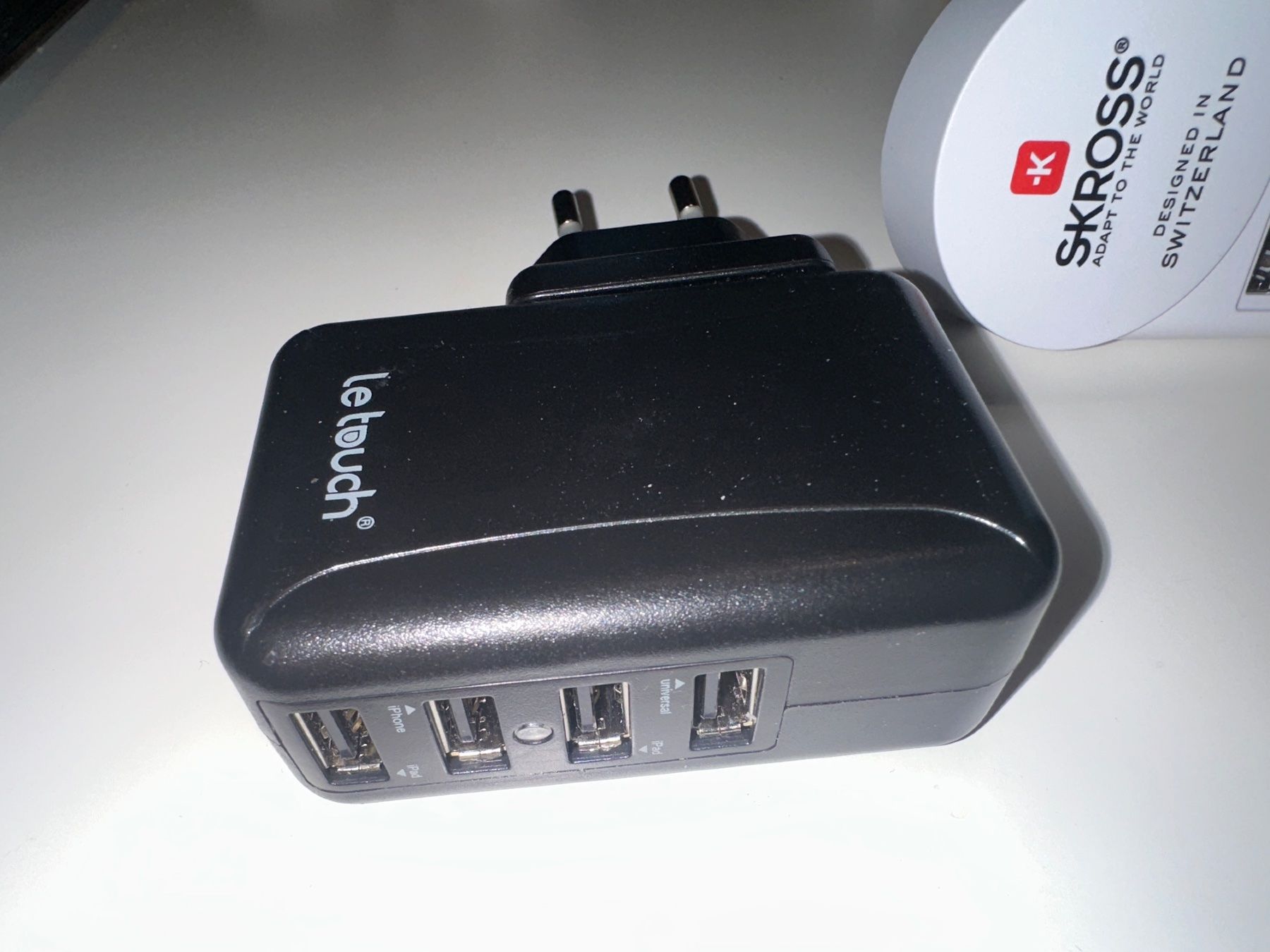 SKROSS Unità & Adattatore: 2x Ladestecker USB Skross & Letouch 24W 4.8A – Usato da Aarau venduto da KorgPA 4