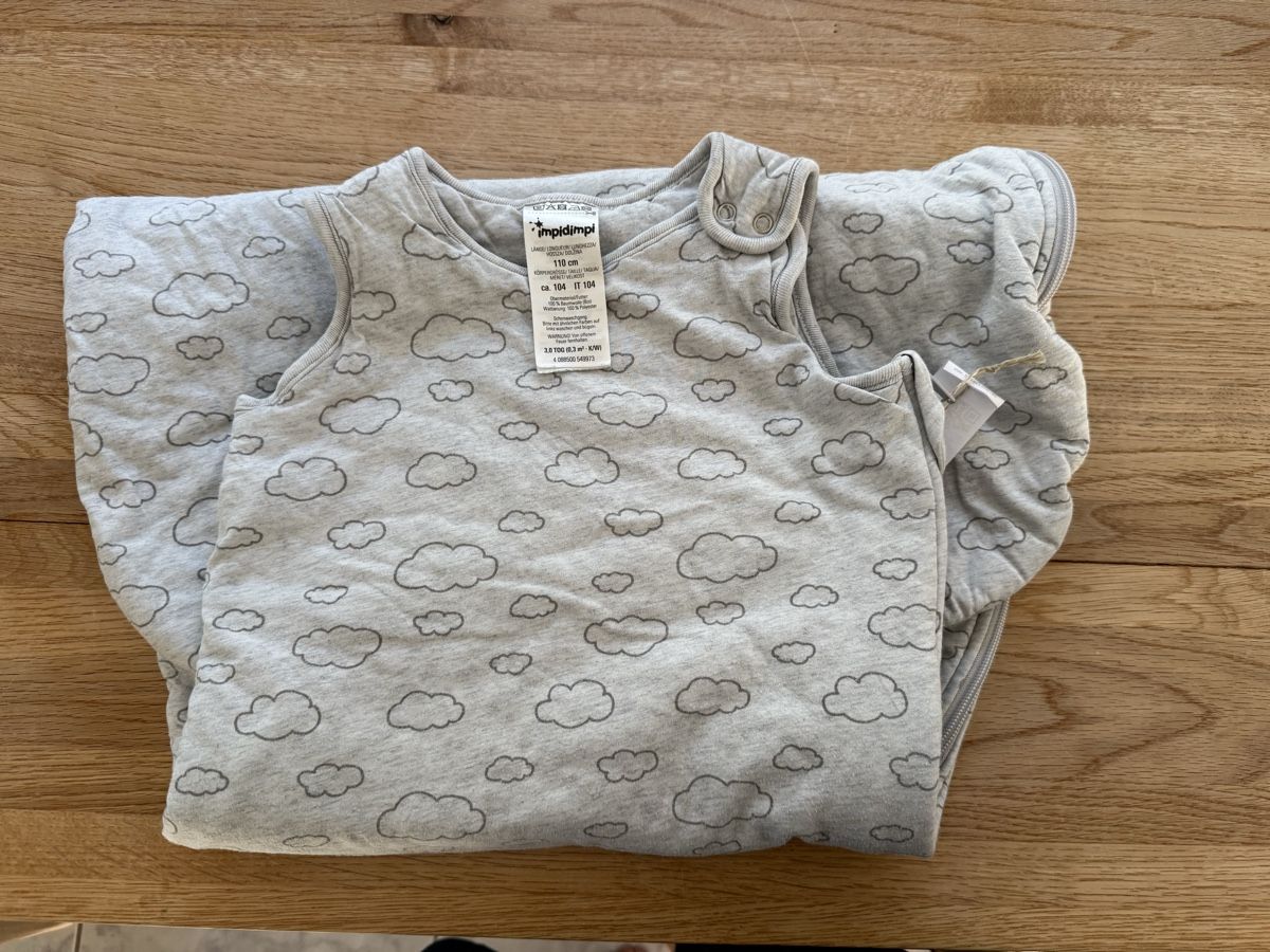Sacchi a pelo: Schlafsack grau mit Wolken Grösse 110 – Usato da Sirnach venduto da sbe_pf8v 1