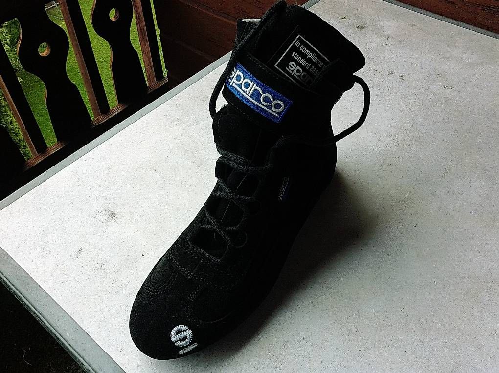 Scarpe da uomo: Rennschuhe – Usato da Unteriberg venduto da World54