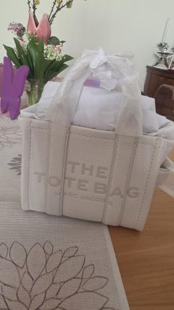Marc Jacobs "The Leather Crossbody Tote" NEU! NP 605.-Silver