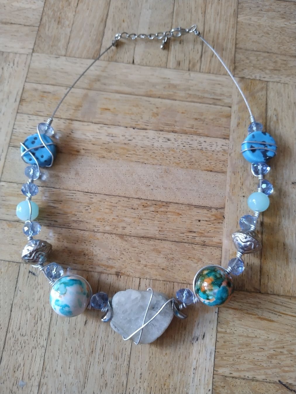 Catenine: Collier artisanal perles et pierre véritable été – Nuovo (secondo la descrizione) da Mühleberg venduto da Eliboub 1