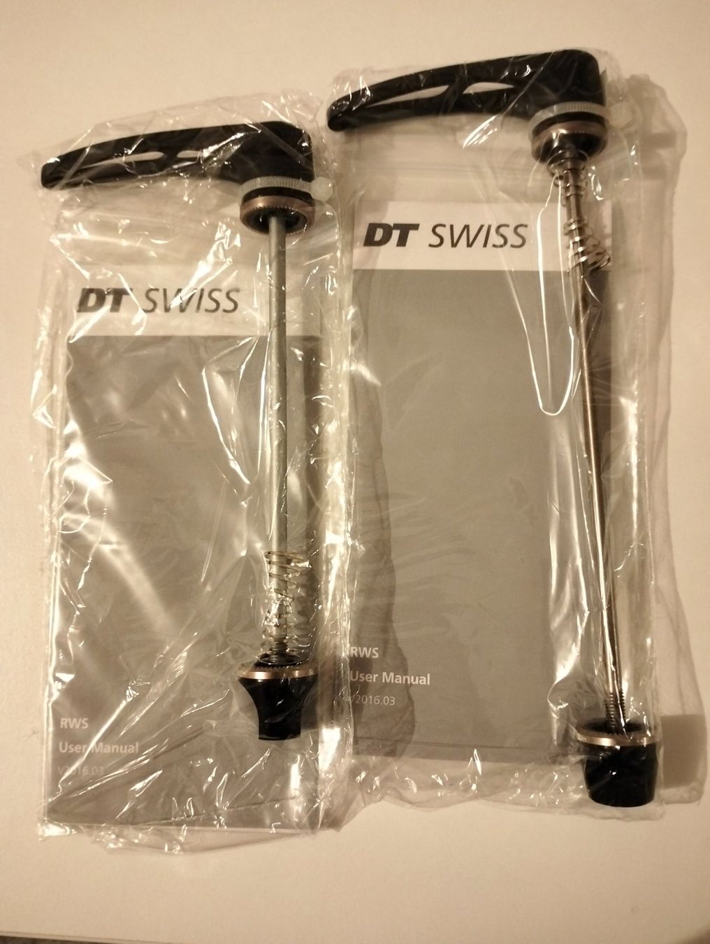 Swiss Pezzi di ricambio: DT Swiss Schnellspanner Set – Nuovo e nell'imballaggio originale da Uster venduto da KarlZH